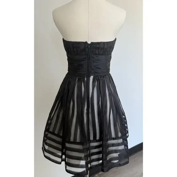 Betsy Johnson Rouched Corset, Fit And Flare Black Babydoll Dress Size 4 - Picture 4 of 16